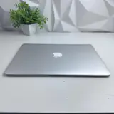 Apple MacBook Air 13-inch (Early 2015) | Intel Core i5, 8GB RAM, 256GB SSD - Thumbnail 4