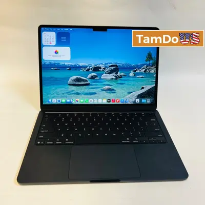 MacBook Air (13-inch, M4, 2025) 8-Core GPU, 16GB, 256GB SSD, Midnight #30371 at Laptops & Netbooks in excellent condition
