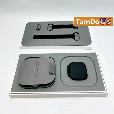 Apple Watch Ultra 3 (GPS+Cellular) 49mm Titanium Case with Black Ocean Band at Smart Watches in good condition