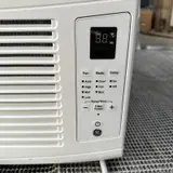 GE - 250 Sq. Ft. 6000 BTU Window Air Conditioner, White - Thumbnail 4