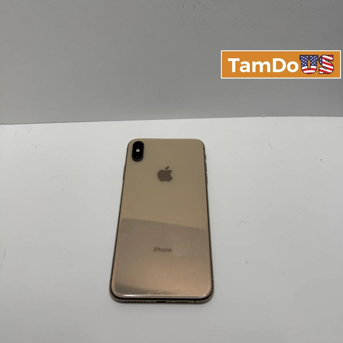 iPhone Xs Max, 64GB, Rose Gold, Unlocked - Photo 1 - Real photo at TamDoUS Salt Lake City