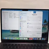 MacBook Air (13-inch, M4, 2025) 8-Core GPU, 16GB, 256GB SSD, Midnight - Thumbnail 10
