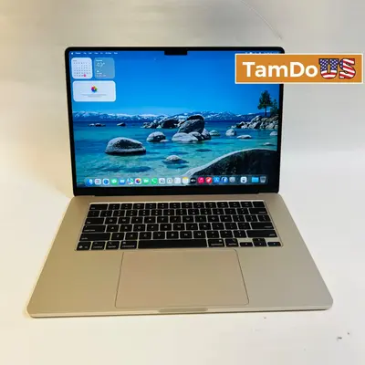 Apple MacBook Air 15-inch M4 10-C GPU 16GB RAM 256GB SSD StarLight at Laptops & Netbooks in excellent condition