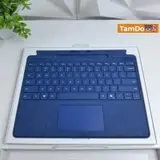 Microsoft Surface Pro - Keyboard with pen storage - Model: 1864 - Thumbnail 10