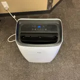 TCL 450 Sq. Ft. 10,000 BTU 3-in-1 Smart Portable Air Conditioner - Thumbnail 4