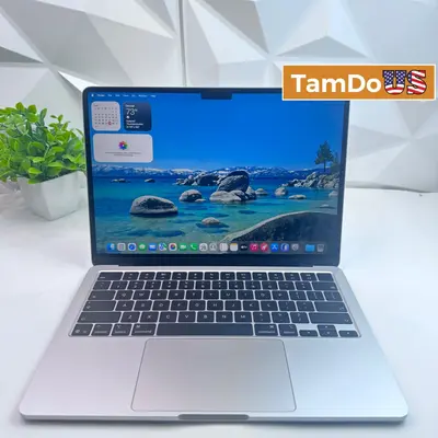 MacBook Air (13-inch, M5) 8-Core GPU, 16GB, 512GB SSD, Silver at Laptops & Netbooks in new_open_box condition