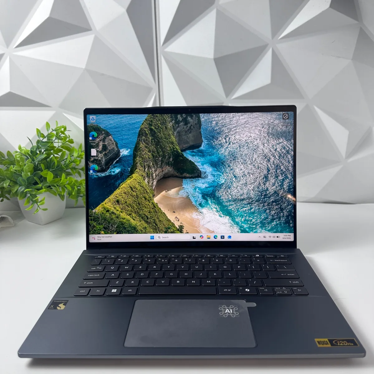 Acer Swift 14 AI Laptop, 14.5" 2.5K Touch, Snapdragon X Plus, 16GB, 512GB SSD - Photo 1 - Real photo at TamDoUS Salt Lake City