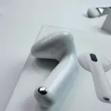 Apple AirPods 4th Generation Wireless Earbuds – USB-C - Thumbnail 4