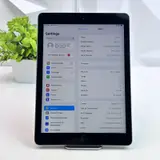 Apple iPad (5th Generation, Wi-Fi, 9.7" Display) 32GB, Space Gray - Thumbnail 8