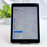 Apple iPad (5th Generation, Wi-Fi, 9.7" Display) 32GB, Space Gray - Thumbnail 5