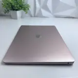 Apple MacBook Air (13-inch, 2019) i5 1.8GHz, 8GB RAM, 121GB SSD - Thumbnail 3