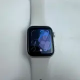 Apple Watch SE (3rd Gen, Cellular) 40mm Starlight AL Case Sport Band S/M - Thumbnail 3
