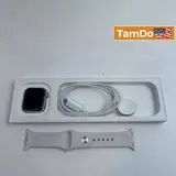 Apple Watch SE (3rd Gen, Cellular) 40mm Starlight AL Case Sport Band S/M - Thumbnail 1