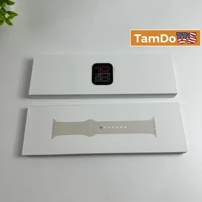 Apple Watch SE (3rd Gen, Cellular) 40mm Starlight AL Case Sport Band S/M at Smart Watches in excellent condition