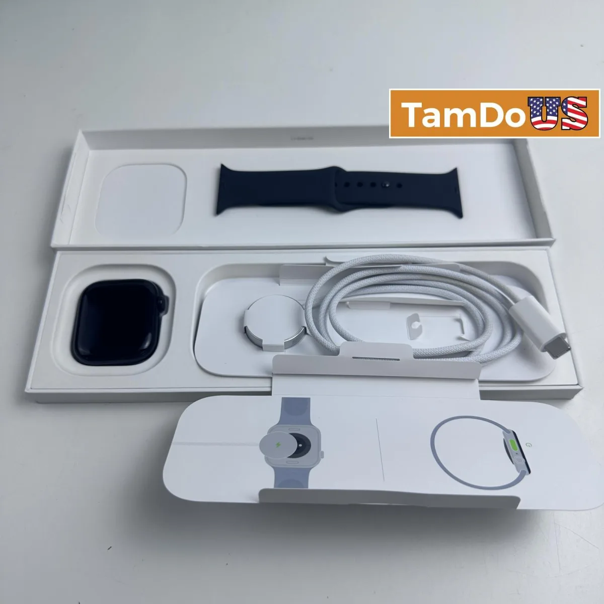 Apple Watch Series 10 (42mm, Cellular) Jet Black AL Black Sport Band S/M - Photo 1 - Real photo at TamDoUS Salt Lake City