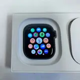 Apple Watch Series 10 (42mm, Cellular) Jet Black AL Black Sport Band S/M - Thumbnail 3