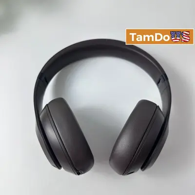 Beats Studio Pro Wireless Over Ear Headphones Deep Brown ANC Spatial Audio at Portable Audio & Headphones in excellent condition
