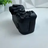 Canon EOS R6 Mark II Mirrorless Camera with RF24-105mm f/4-7.1 IS STM Lens - Thumbnail 4