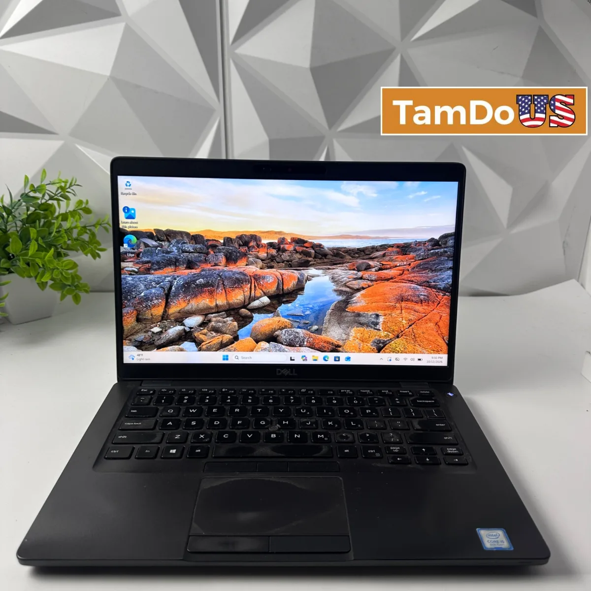 Dell Latitude 5400 Laptop, 14" FHD, i5-8265U, 16GB RAM, 256GB SSD, Win 11 Pro - Photo 1 - Real photo at TamDoUS Salt Lake City