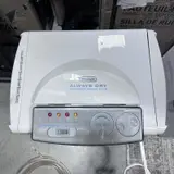Delonghi DH 40 P Dehumidifier 40-Pint Capacity - Thumbnail 4