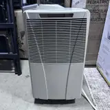 Delonghi DH 40 P Dehumidifier 40-Pint Capacity - Thumbnail 3