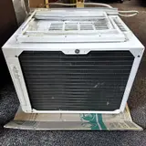 GE 10000 BTU Window Air Conditioner Unit 115V Fits 450 Sq Ft Room 10.9 CEER R32 - Thumbnail 3
