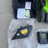 Greenworks Pro 80V 22" Lawn Mower Self-Propelled w 2x 4Ah Battery Charger - Thumbnail 5