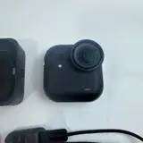 Insta360 GO Ultra Action Camera Black 4K60 Hands-Free POV Cam - Thumbnail 6