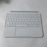 iPad (A16) 11th Gen | Wi-Fi Only | 128GB | Blue with Magic Keyboard Folio - Thumbnail 9
