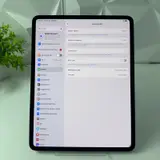 iPad Pro 13-inch (M5) Wi-Fi Only | 256GB | Space Black - Thumbnail 3