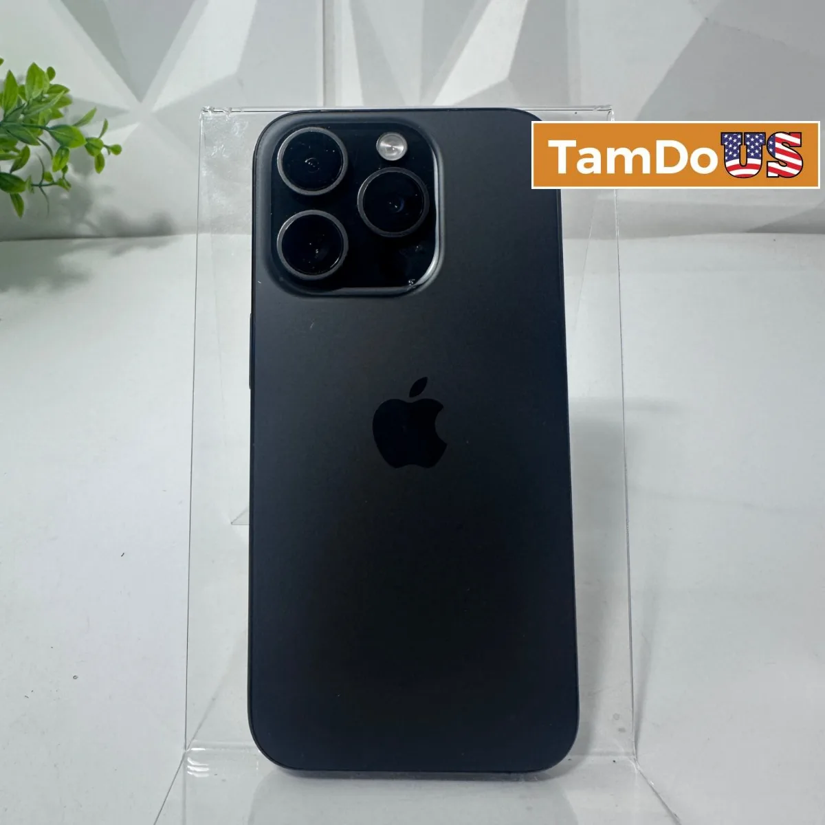 iPhone 15 Pro | 128GB | Black Titanium | Unlocked - Photo 1 - Real photo at TamDoUS Salt Lake City
