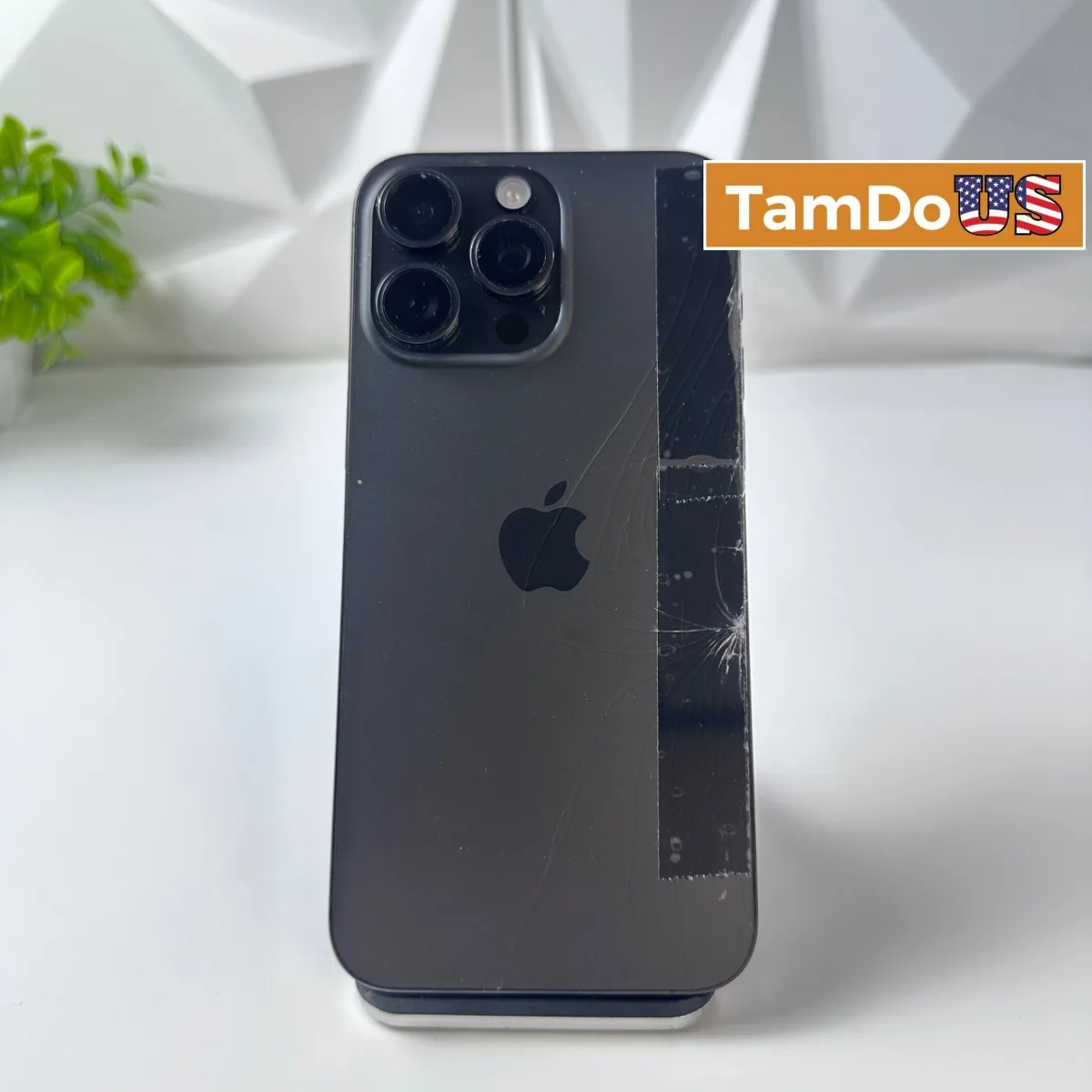 iPhone 15 Pro Max | 256GB | Black | Unlocked - Photo 1 - Real photo at TamDoUS Salt Lake City