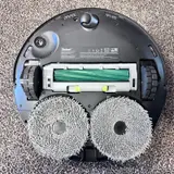 iRobot Roomba Combo 10 Max Robot Vacuum & Mop AutoWash Dock Black RCF-Y1 - Thumbnail 5