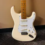 Fender Jimi Hendrix Stratocaster - Olympic White - Maple Fingerboard - Thumbnail 2