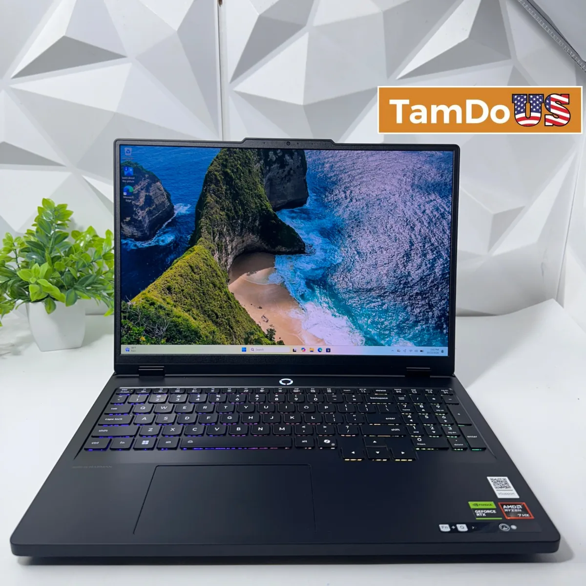 Lenovo Legion Pro 5 16ADR10 Laptop 16" OLED, Ryzen 7 8745HX, 32GB, 1TB, RTX 5060 - Photo 1 - Real photo at TamDoUS Salt Lake City