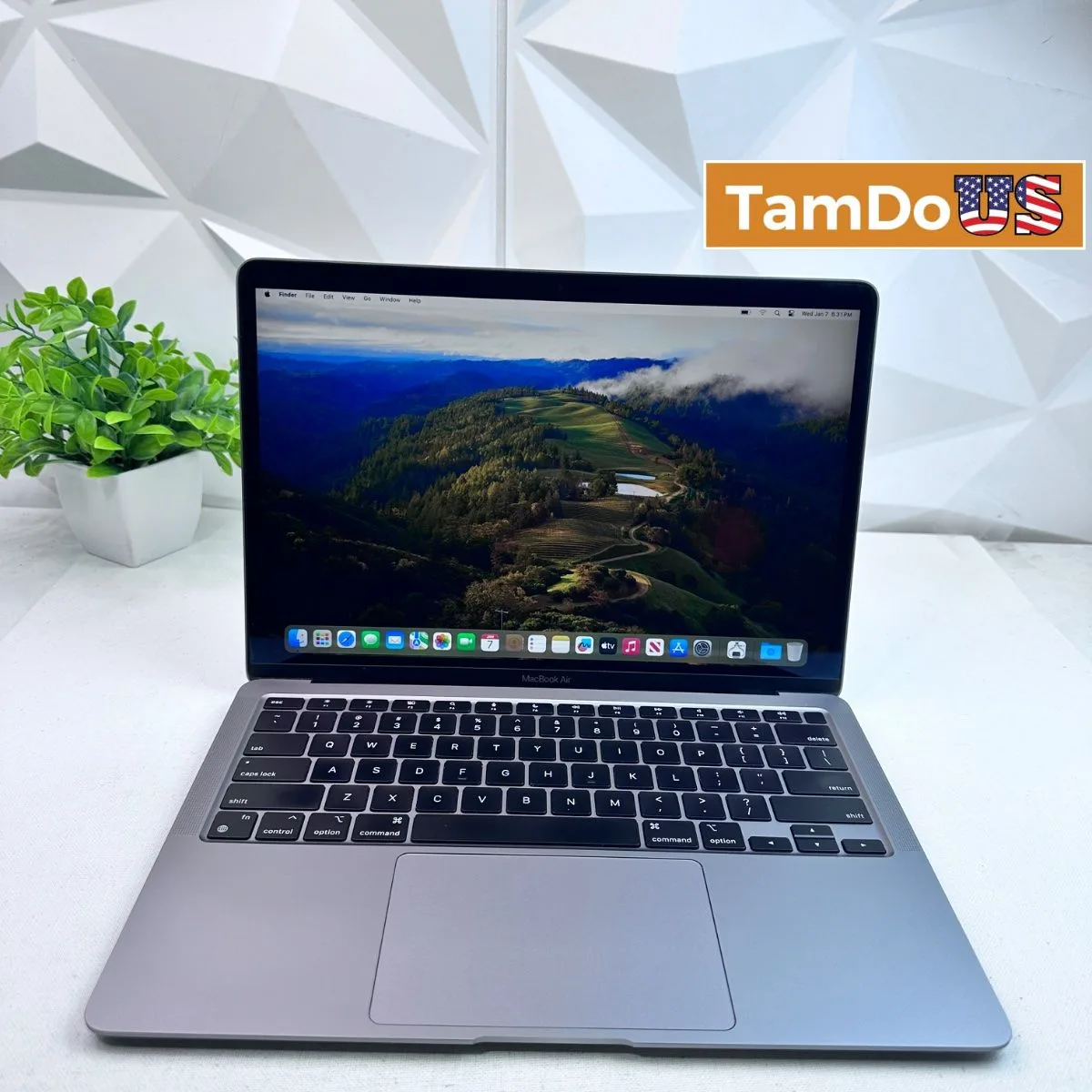MacBook Air (13-inch, M1, 2020) 7-Core GPU, 8GB, 256GB SSD, Space Gray - Photo 1 - Real photo at TamDoUS Salt Lake City