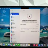 MacBook Air (13-inch, M3, 2024) 10-Core GPU, 24GB, 512GB SSD - Thumbnail 8