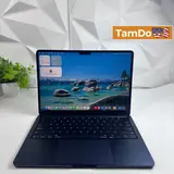 MacBook Air (13-inch, M4, 2025) 8-Core GPU, 16GB, 256GB SSD, Midnight - Thumbnail 1