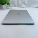 MacBook Air (13-inch, M5) 8-Core GPU, 16GB, 512GB SSD, Silver - Thumbnail 5