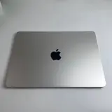 MacBook Air (13-inch, M5) 8-Core GPU, 16GB, 512GB SSD, StarLight - Thumbnail 6
