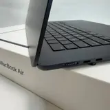 MacBook Air (15-inch, Apple M4, 2025) 10-C GPU, 16GB, 512GB SSD, Midnight - Thumbnail 4