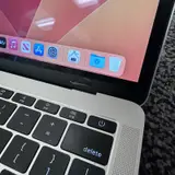 MacBook Pro (13-inch, 2017) Dual-Core i5 2.3 GHz, 8GB, 128GB SSD - Thumbnail 4
