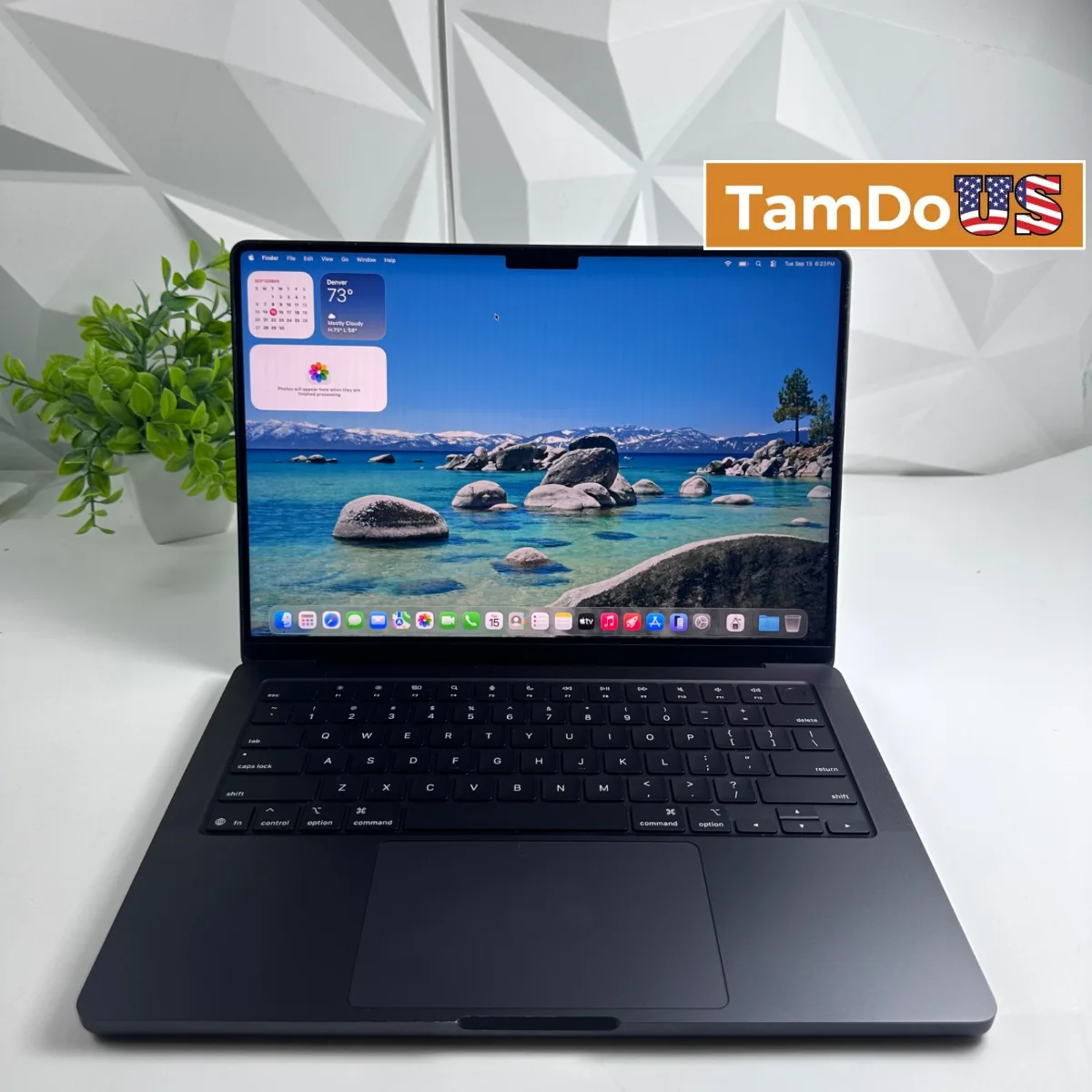 MacBook Pro (14-inch, Apple M5, 2025) 10-Core GPU, 16GB, 1TB SSD, Space Black - Photo 1 - Real photo at TamDoUS Salt Lake City