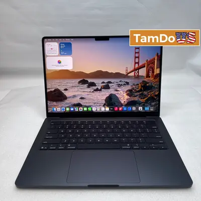 Macbook Pro (14-inch, M5) 10-Core GPU, 16GB RAM, 1TB SSD, Space Black at Laptops & Netbooks in excellent condition