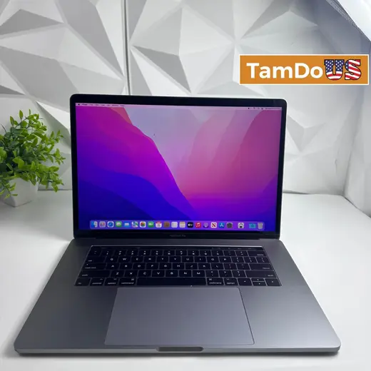 MacBook Pro (15-inch, 2016) Quad-Core i7 2.7Ghz, 16GB RAM, 512GB SSD at TamDoUS Taylorsville