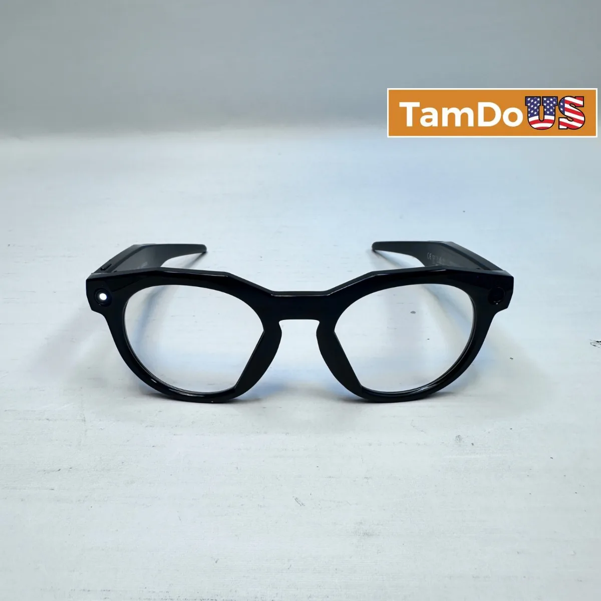Oakley x Meta HSTN Smart Glasses Matte Black Transitions Amethyst Lens 51mm - Photo 1 - Real photo at TamDoUS Salt Lake City