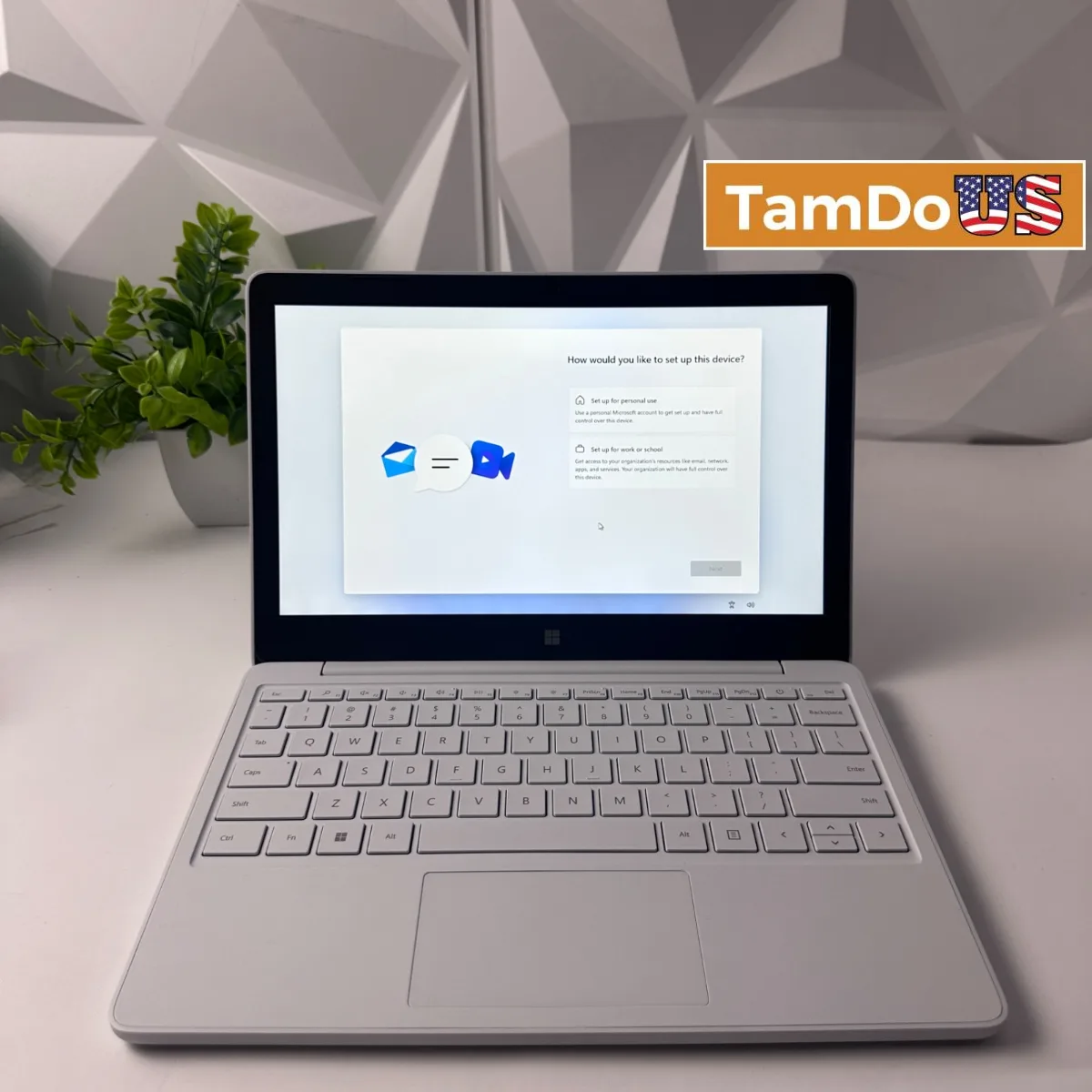 Microsoft Surface Laptop SE 11.6" Intel Celeron 8GB RAM, 128GB for School Office - Photo 1 - Real photo at TamDoUS Salt Lake City