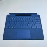 Microsoft Surface Pro 11th Ed 13", Snapdragon X Plus, 16GB, 256GB SSD Bundle - Thumbnail 4