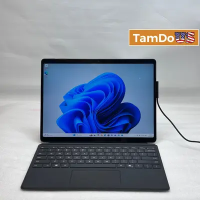 Microsoft Surface Pro 11th Ed 13", Snapdragon X Plus, 16GB, 512GB SSD + Keyboard at Laptops & Netbooks in excellent condition
