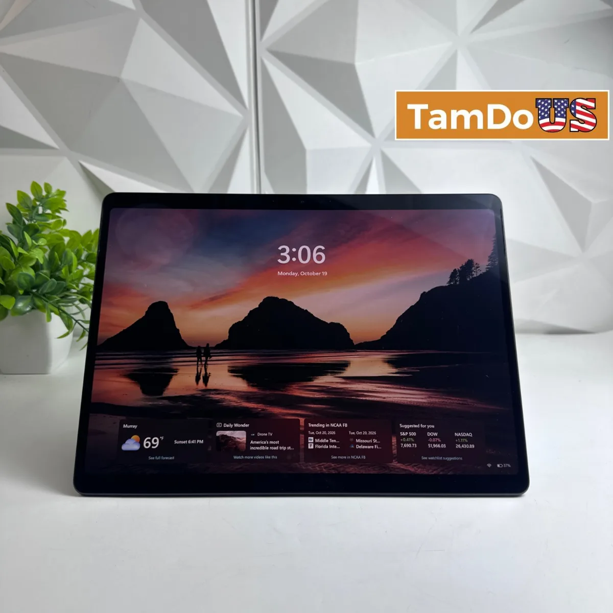 Microsoft Surface Pro 11th Laptop 13" Touch, Snapdragon X Elite, 16GB, 1TB SSD - Photo 1 - Real photo at TamDoUS Salt Lake City